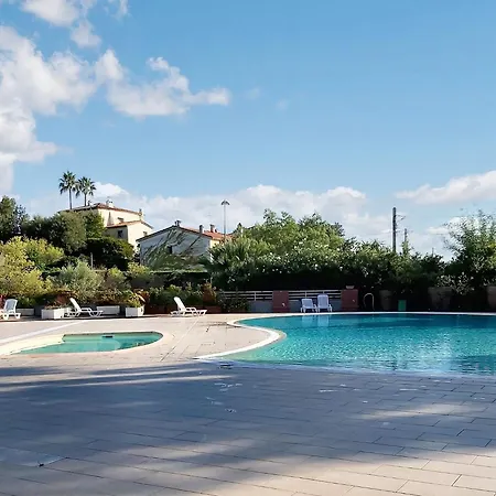 Daire A - 50 M² - Avec Piscine *