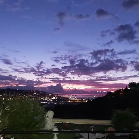 Апартаменты A - 50 M² - Avec Piscine Мандельё-ла-Напуль